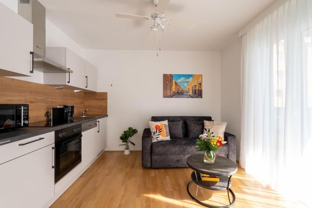 Appartamento Sunny 1br With Balcony By Hm Vienna
